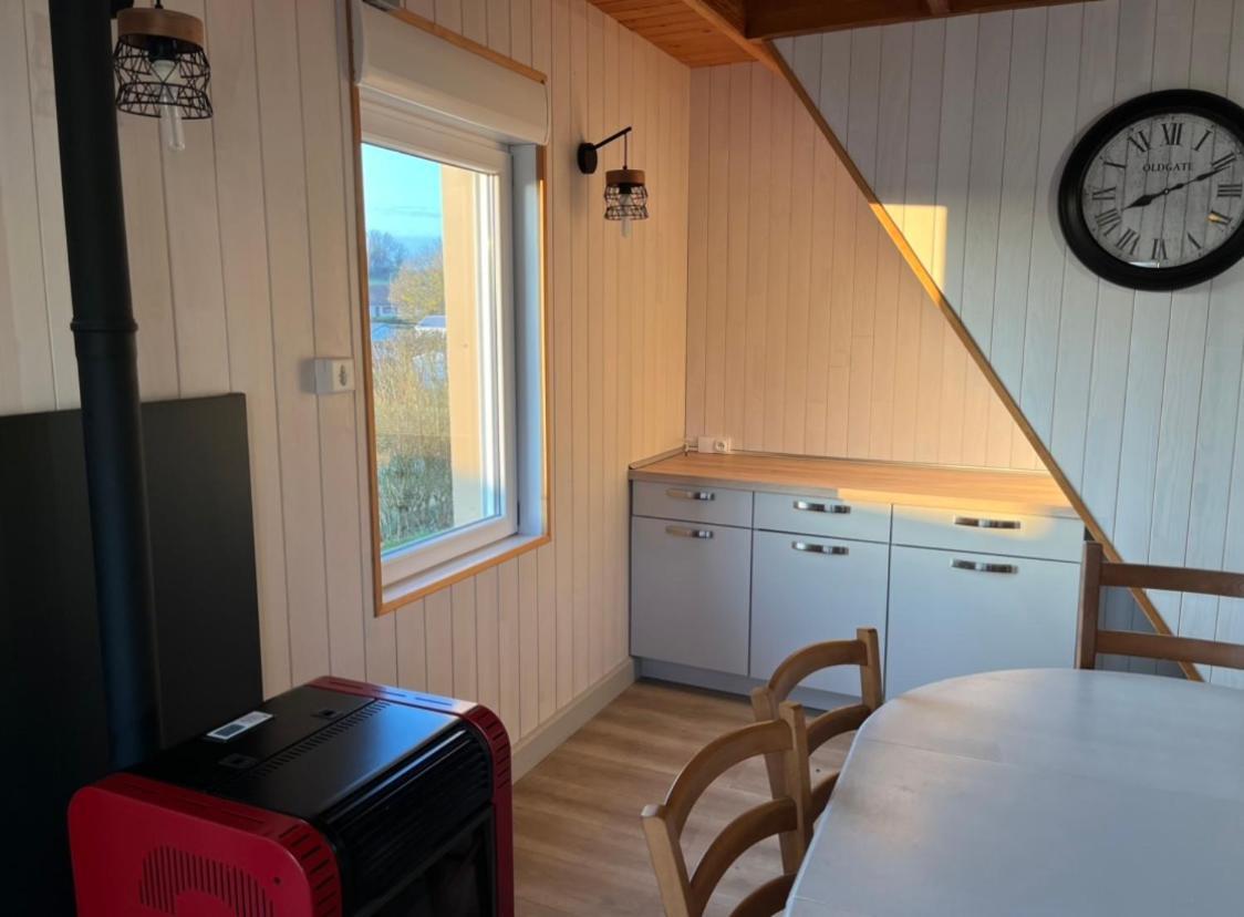 Auberge Des Etangs Roussent ภายนอก รูปภาพ