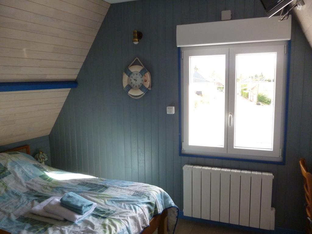 Auberge Des Etangs Roussent ภายนอก รูปภาพ
